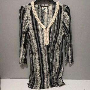 Black and white tunic
